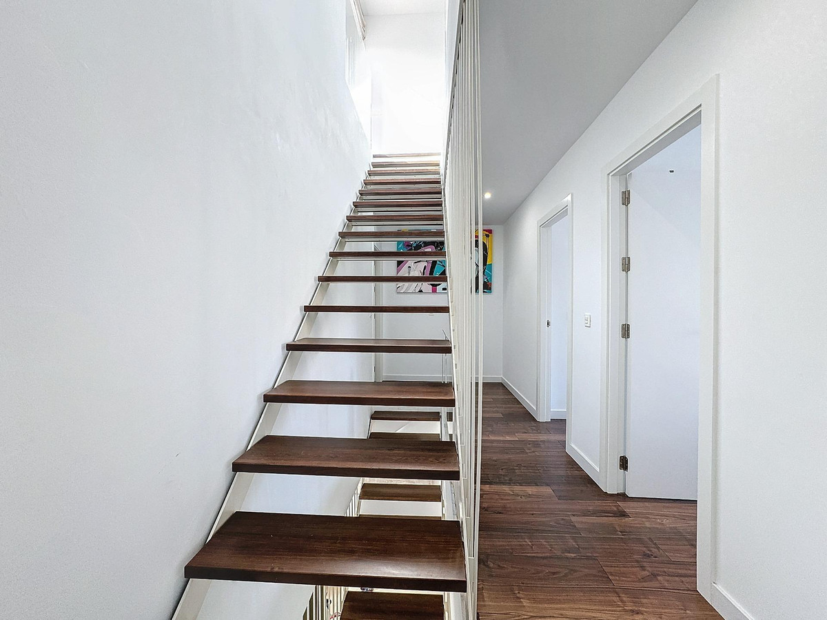 Huis te koop in Manilva | 4 slaapkamers H5027182