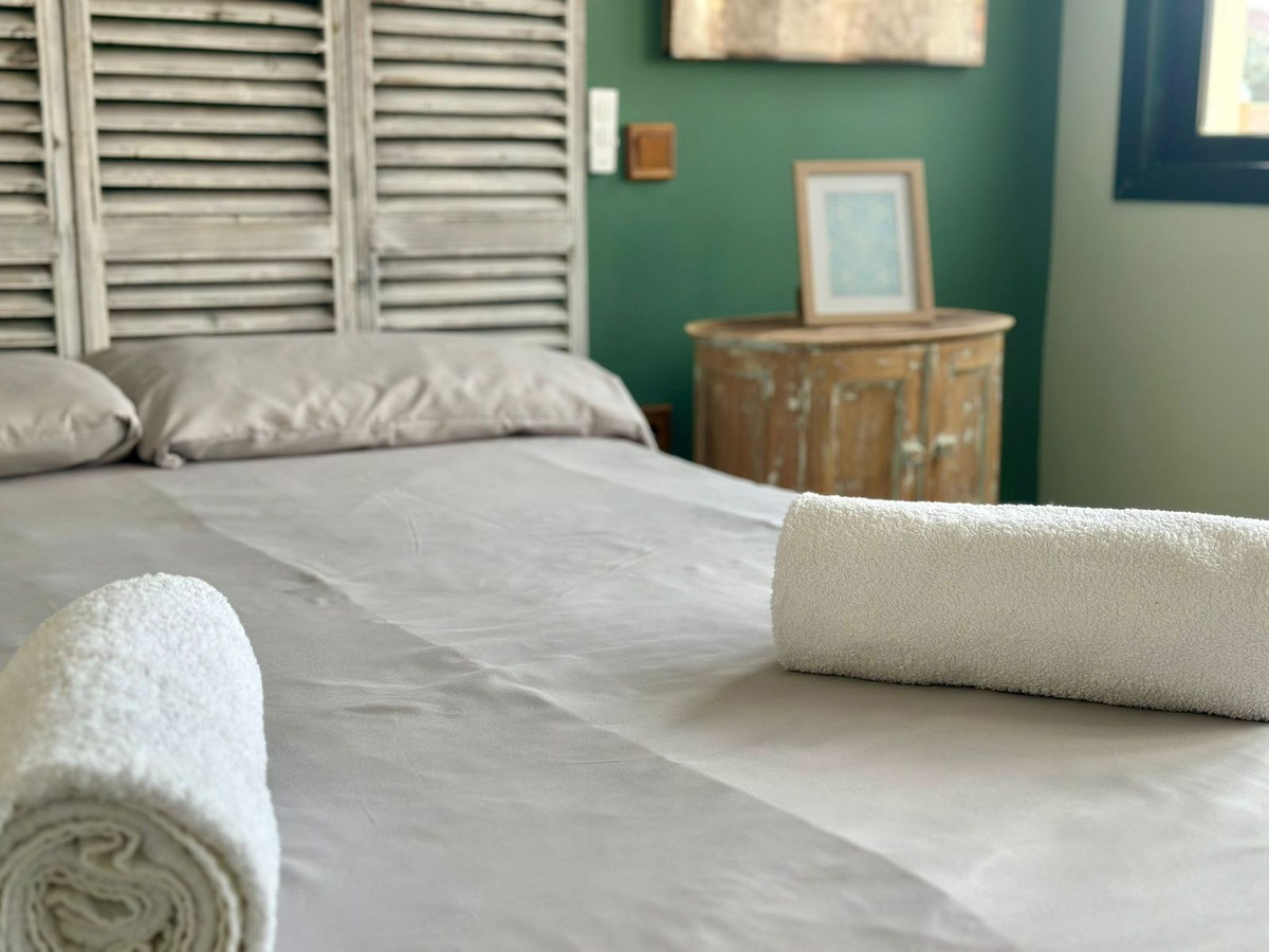 Huis te koop in Manilva | 4 slaapkamers H5057782