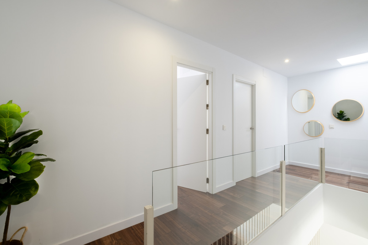 Huis te koop in Manilva | 3 slaapkamers H5073238