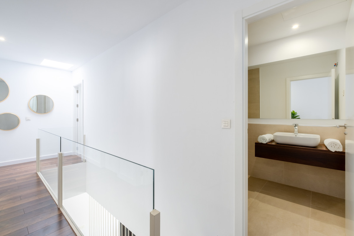 Huis te koop in Manilva | 3 slaapkamers H5073238