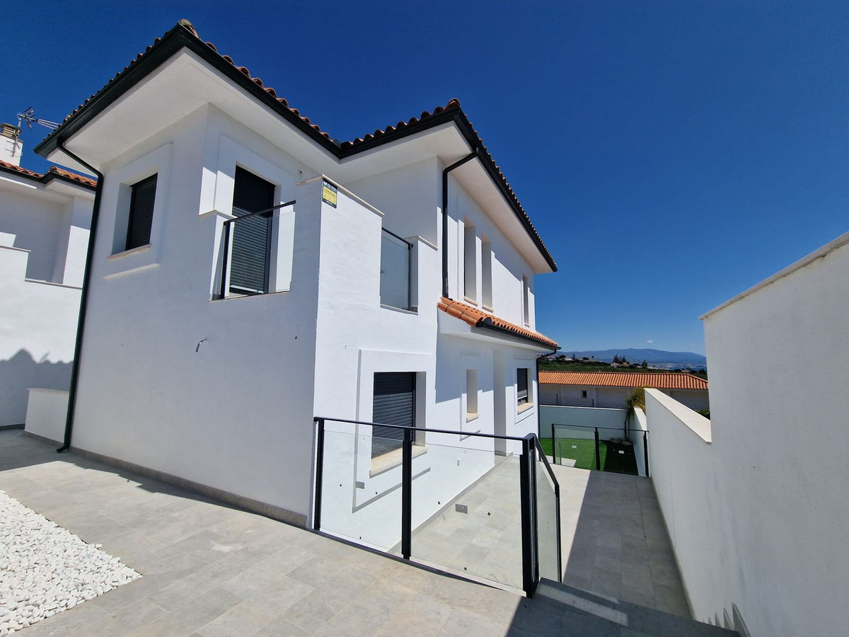 Huis te koop in Manilva | 3 slaapkamers H5104036