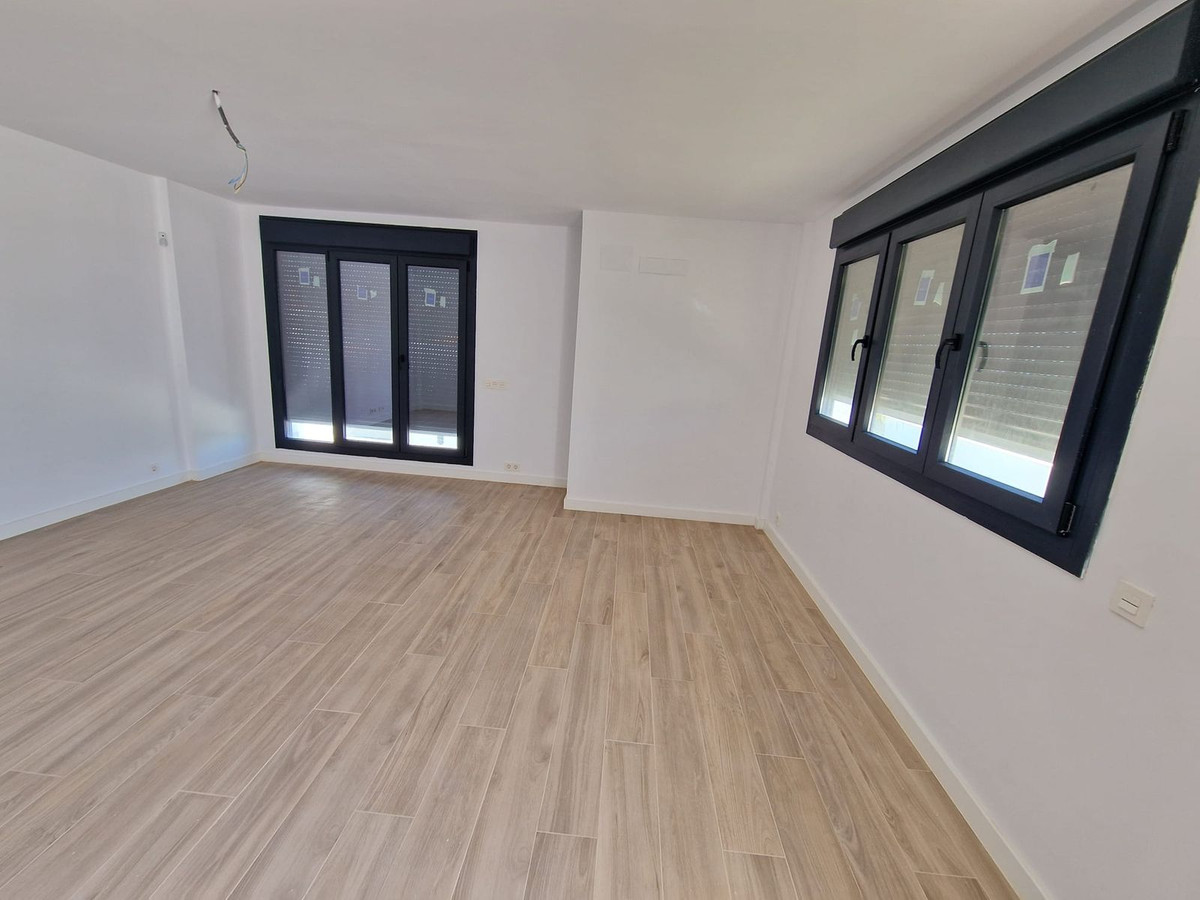Huis te koop in Manilva | 3 slaapkamers H5104036
