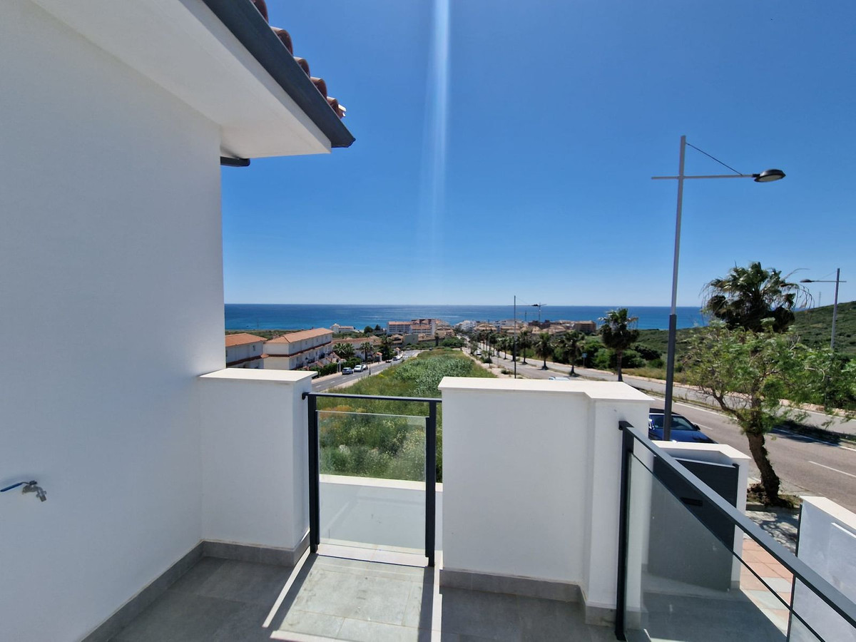 Huis te koop in Manilva | 3 slaapkamers H5104036