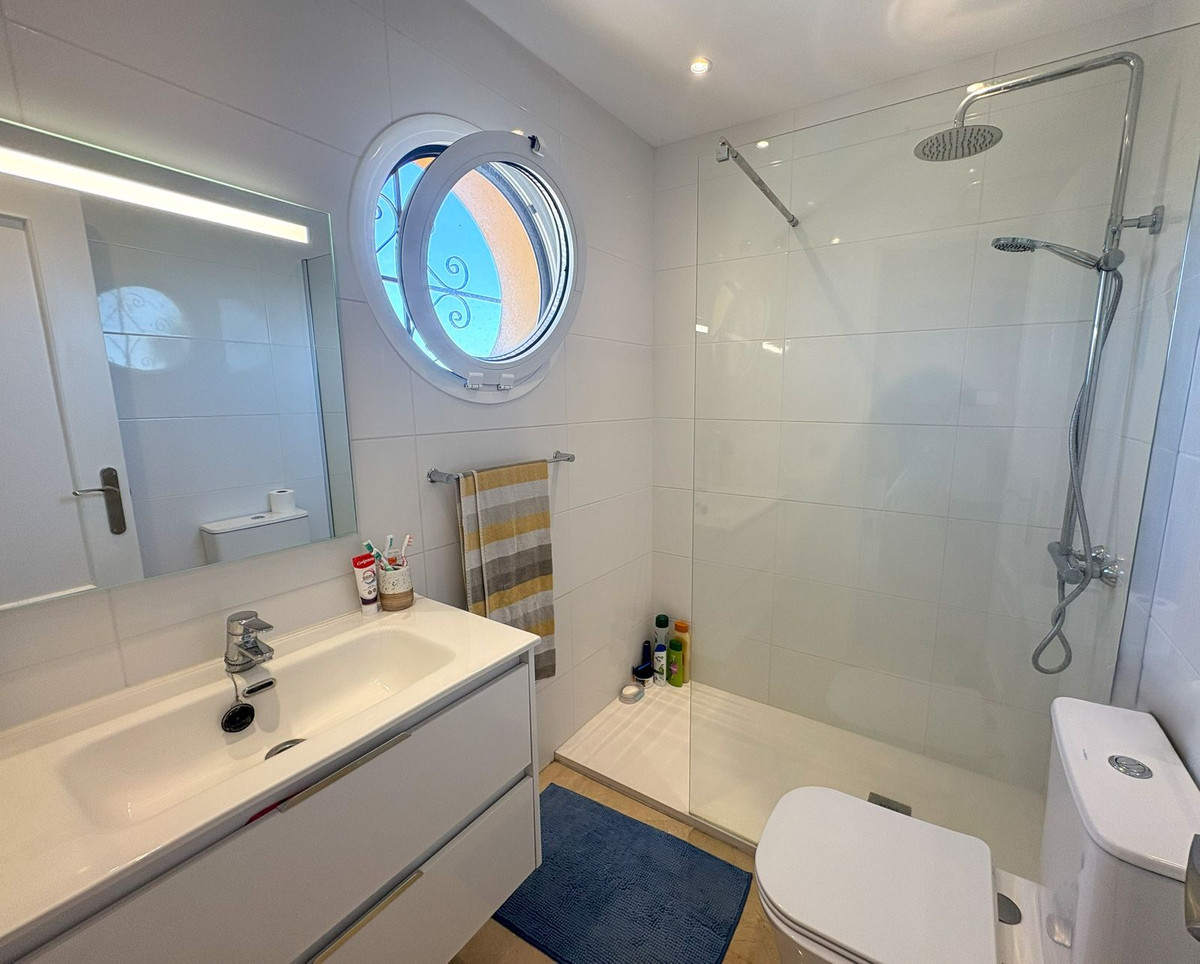Huis te koop in Manilva | 3 slaapkamers H5106898