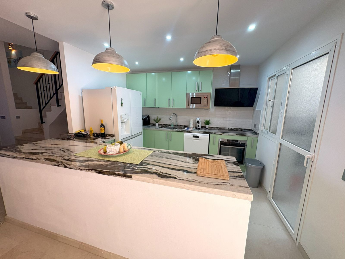Huis te koop in Manilva | 3 slaapkamers H5106898
