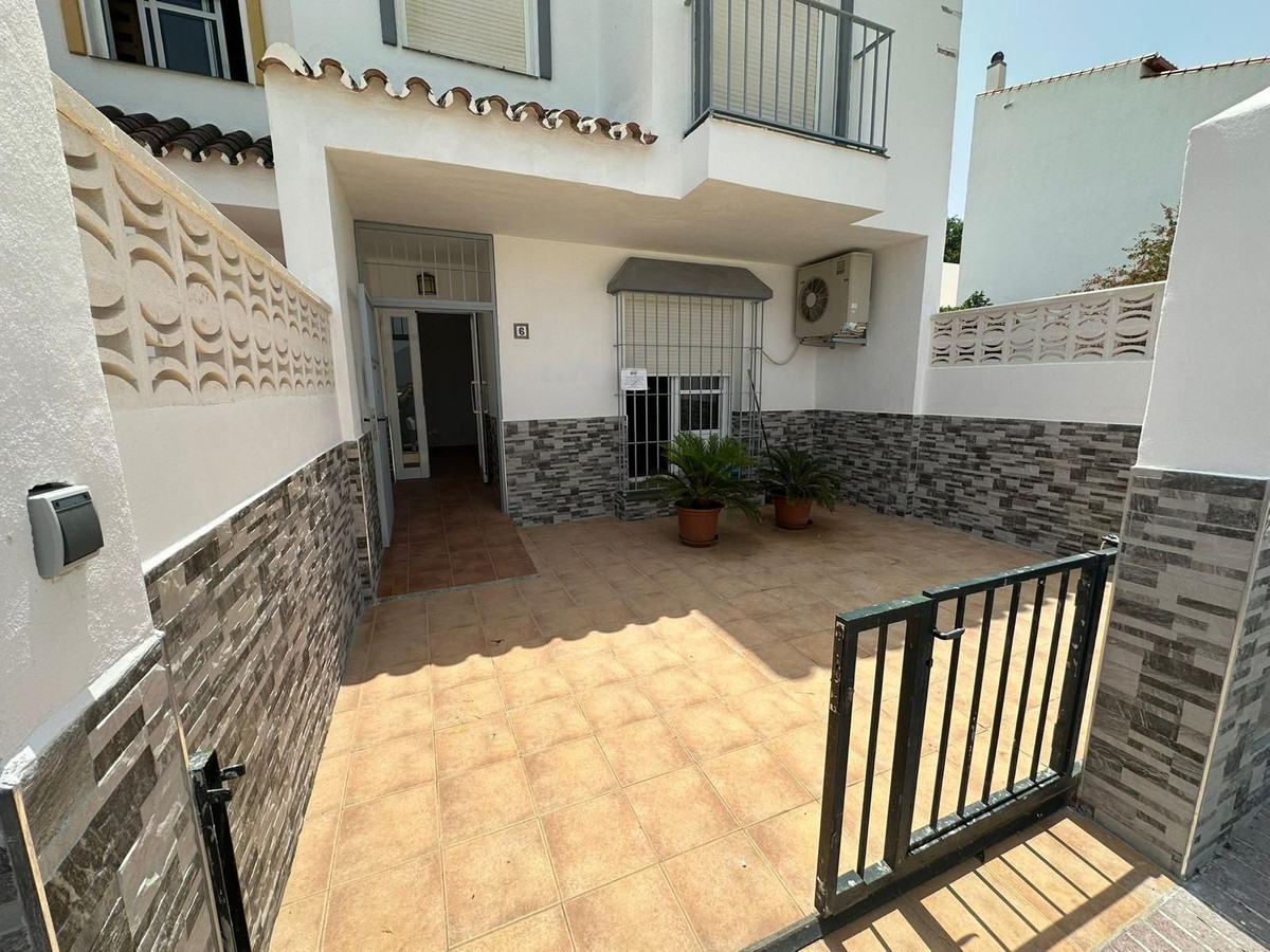 Huis te koop in Manilva | 4 slaapkamers H5108503