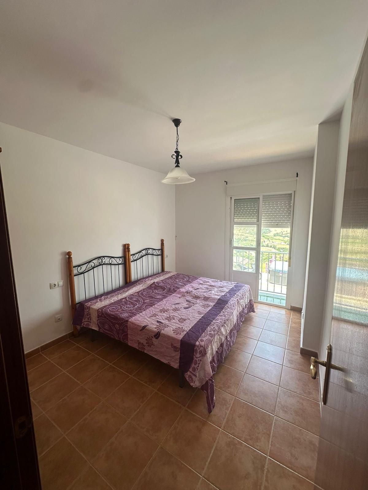 Huis te koop in Manilva | 4 slaapkamers H5108503