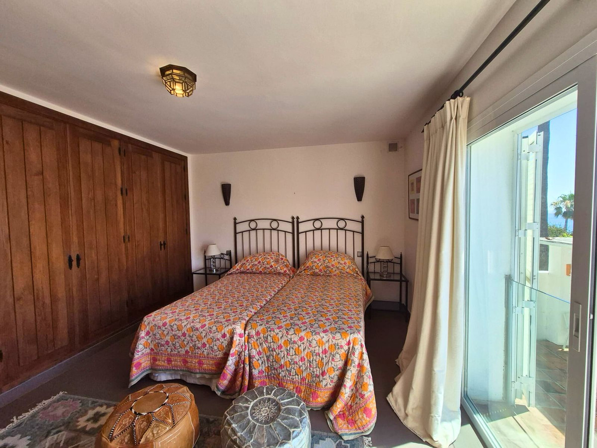 Huis te koop in Manilva | 5 slaapkamers H5109319