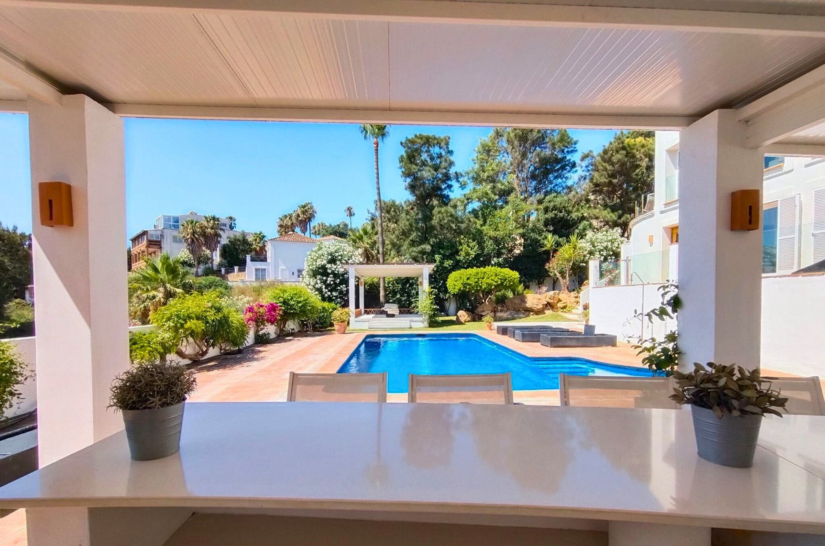 Huis te koop in Manilva | 5 slaapkamers H5109319