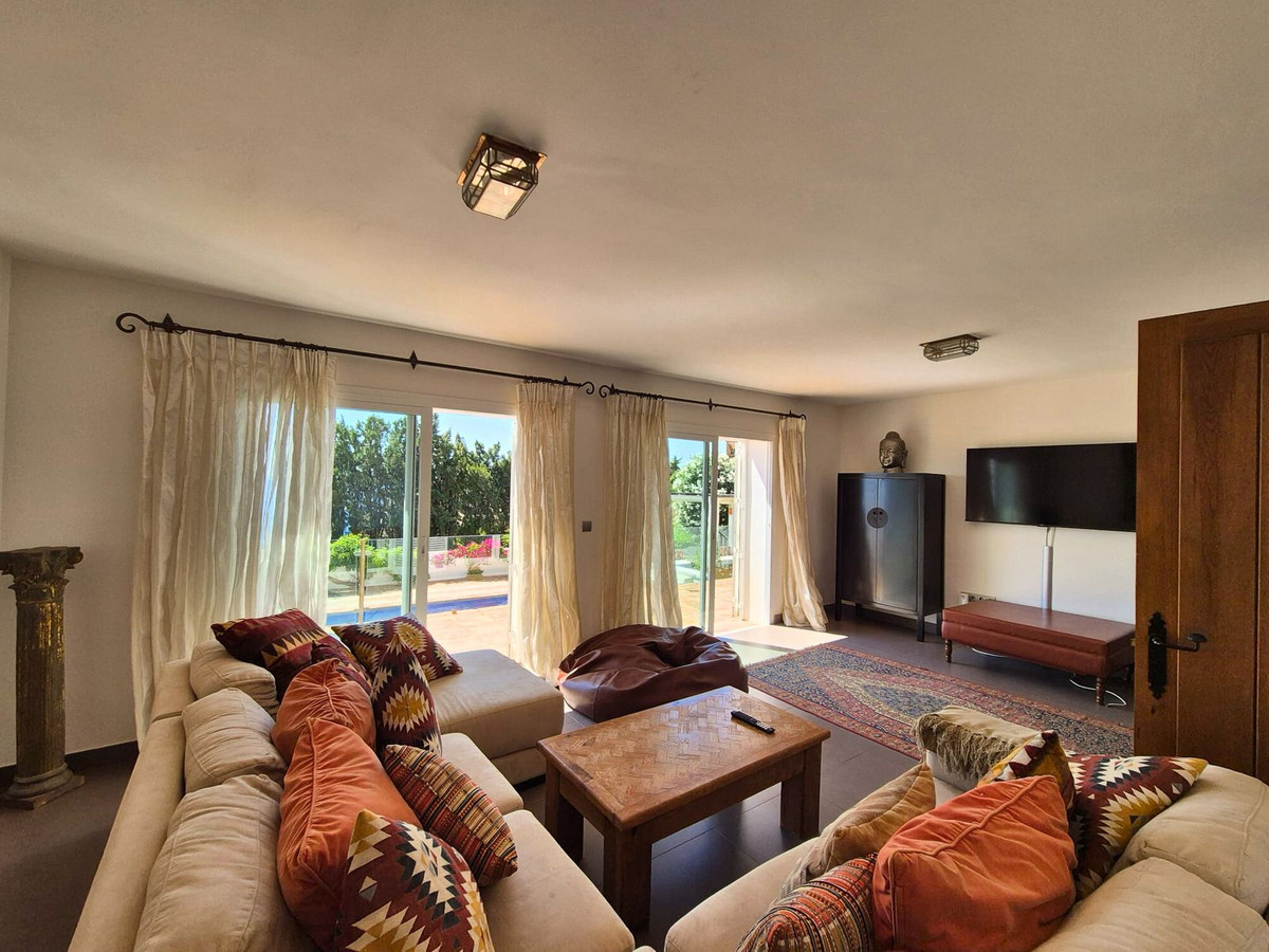 Huis te koop in Manilva | 5 slaapkamers H5109319