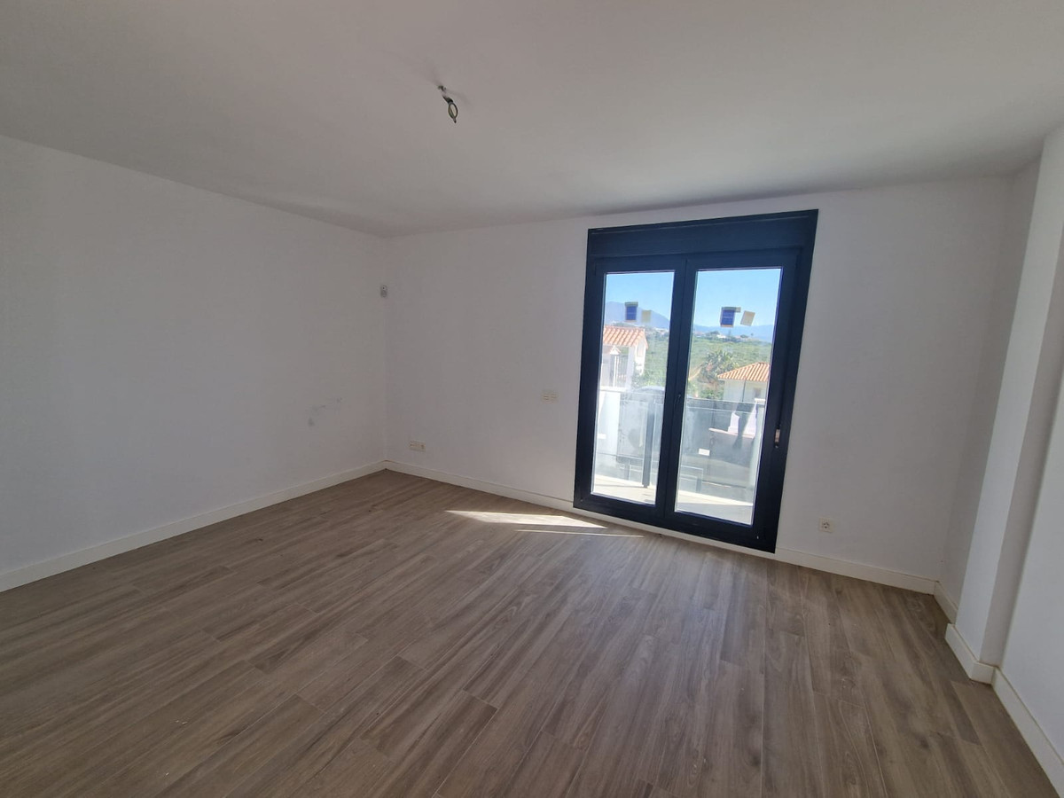 Huis te koop in Manilva | 2 - 3 slaapkamers H5110435
