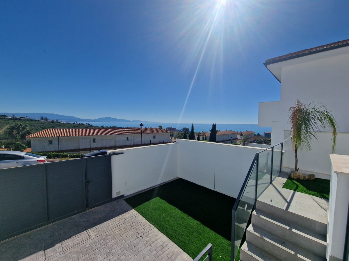Huis te koop in Manilva | 2 - 3 slaapkamers H5110435