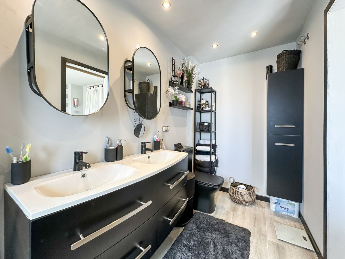 Huis te koop in Manilva | 3 slaapkamers H5116993