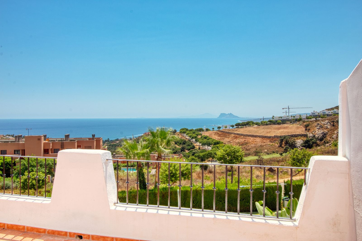 Appartement te koop in Manilva | 4 slaapkamers H5134963