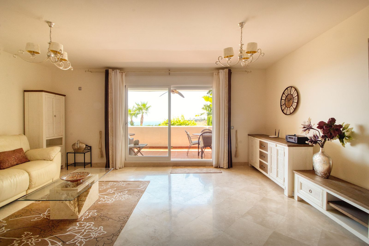 Appartement te koop in Manilva | 4 slaapkamers H5134963