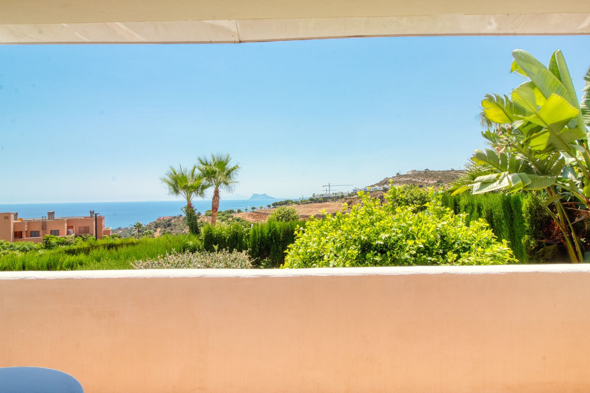 Appartement te koop in Manilva | 4 slaapkamers H5134963