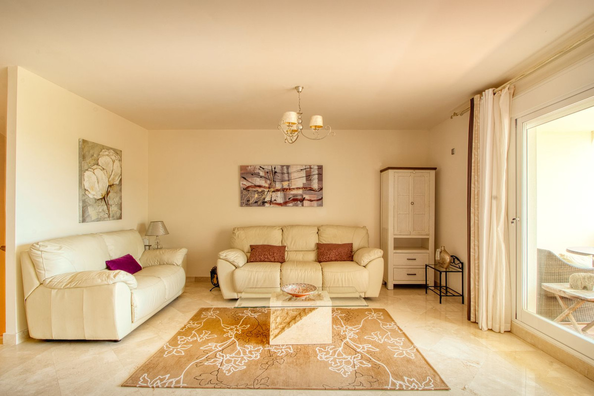 Appartement te koop in Manilva | 4 slaapkamers H5134963