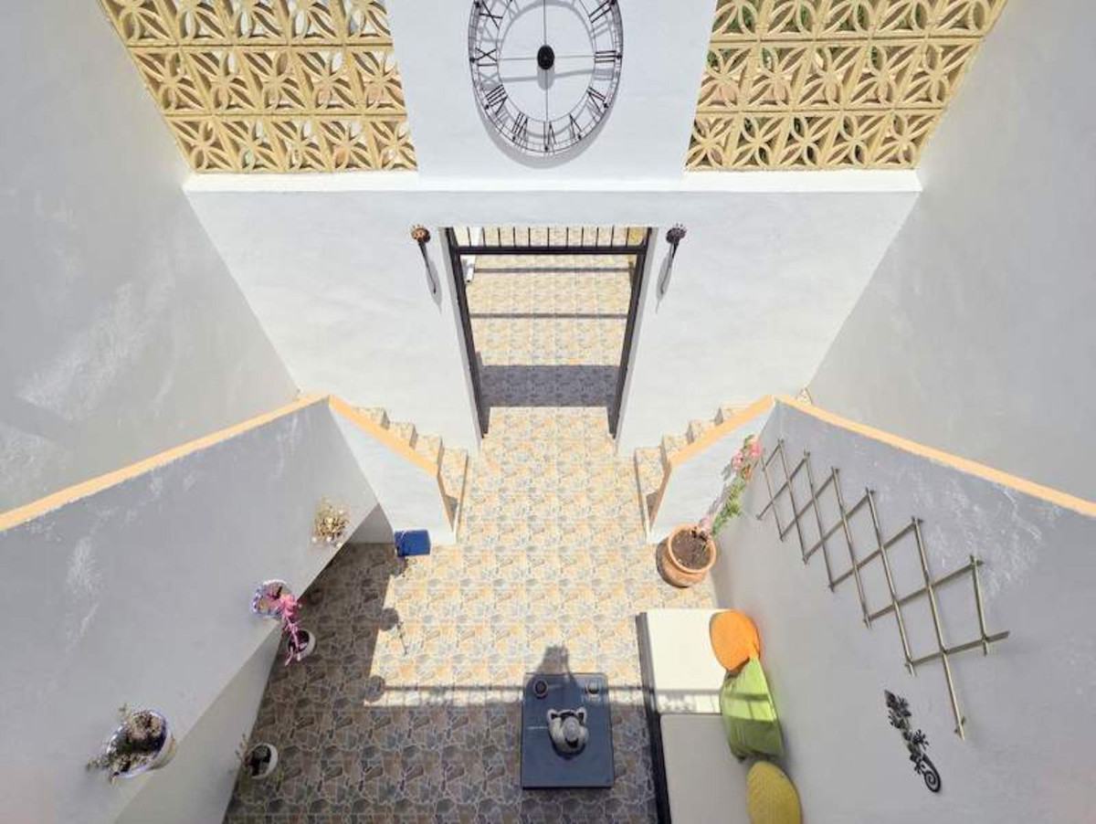 Huis te koop in Manilva | 5 slaapkamers H5135164