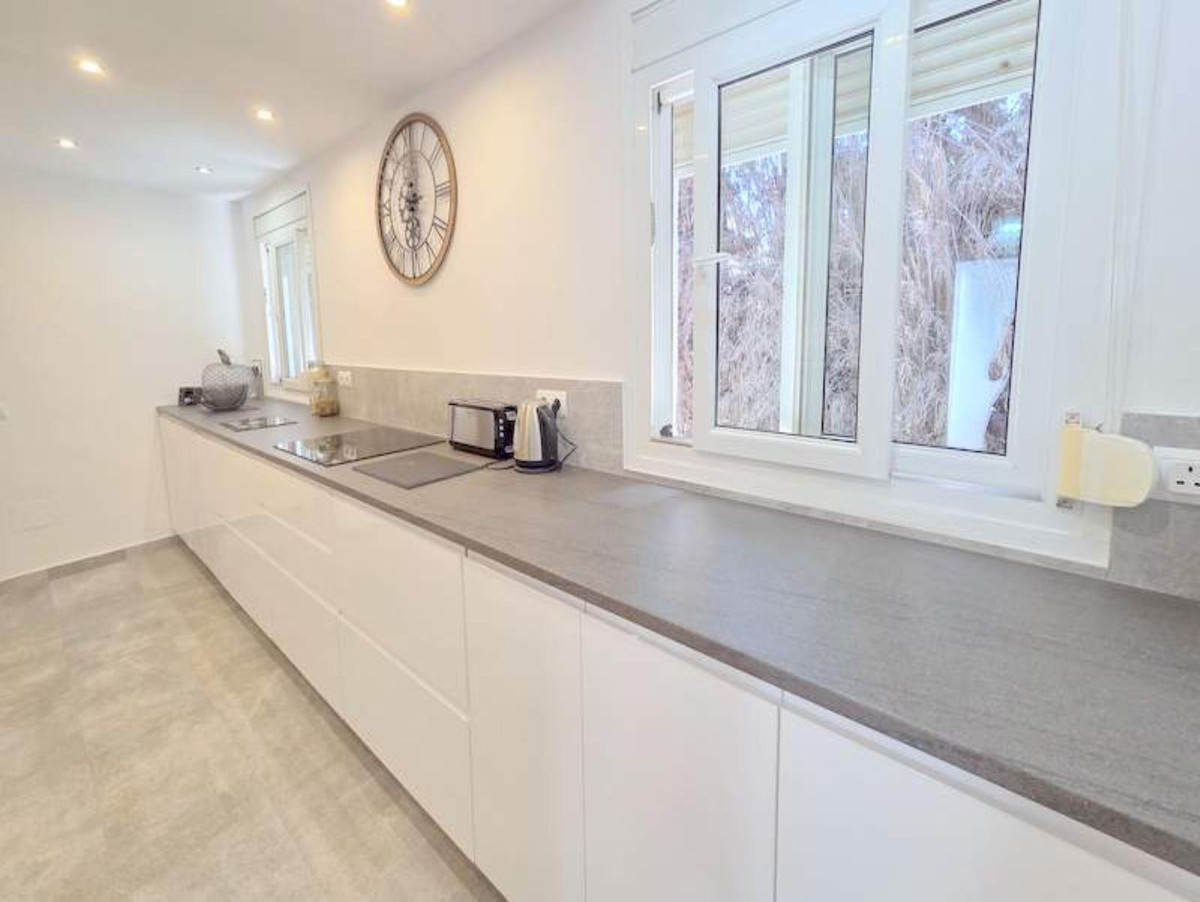 Huis te koop in Manilva | 5 slaapkamers H5135164