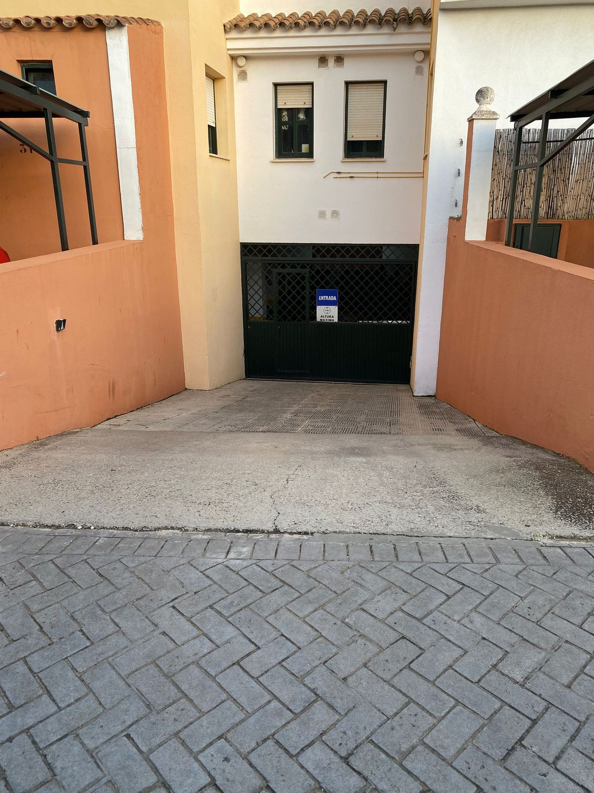 Appartement te koop in Manilva | 1 slaapkamers H5139706