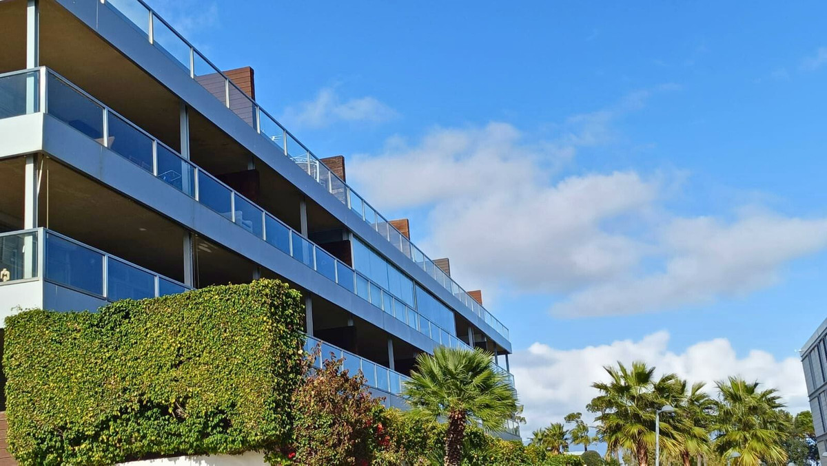 Penthouse te koop in Manilva | 2 slaapkamers H5141509