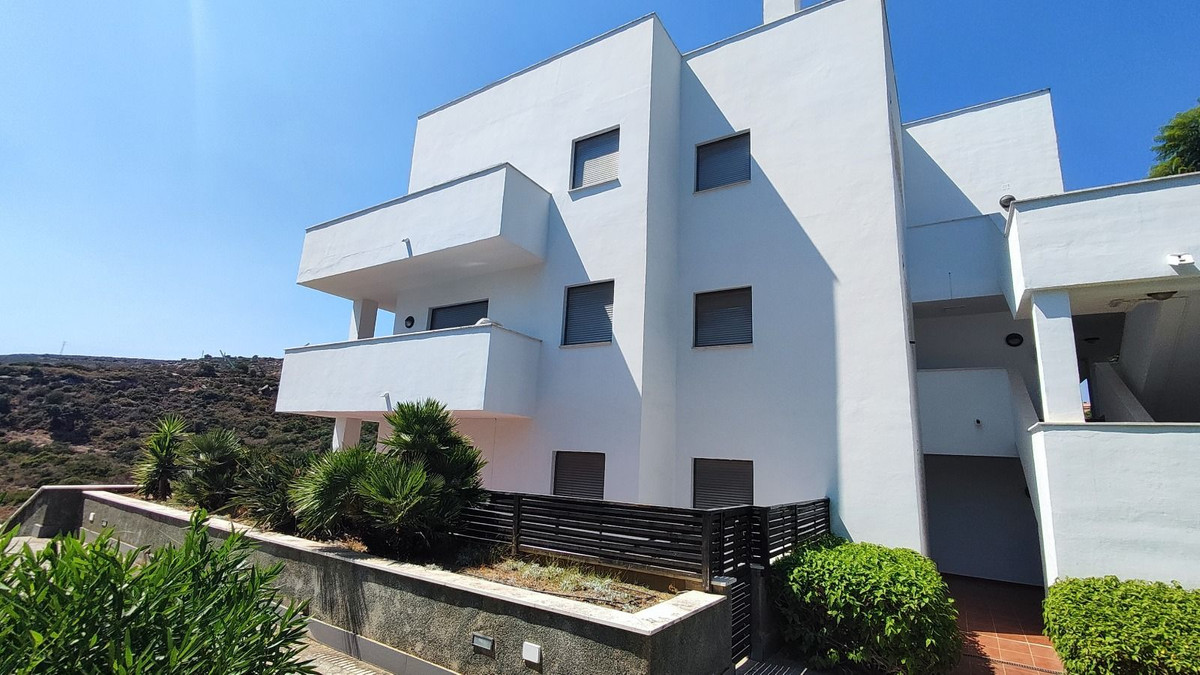 Appartement te koop in Manilva | 3 slaapkamers H5143219