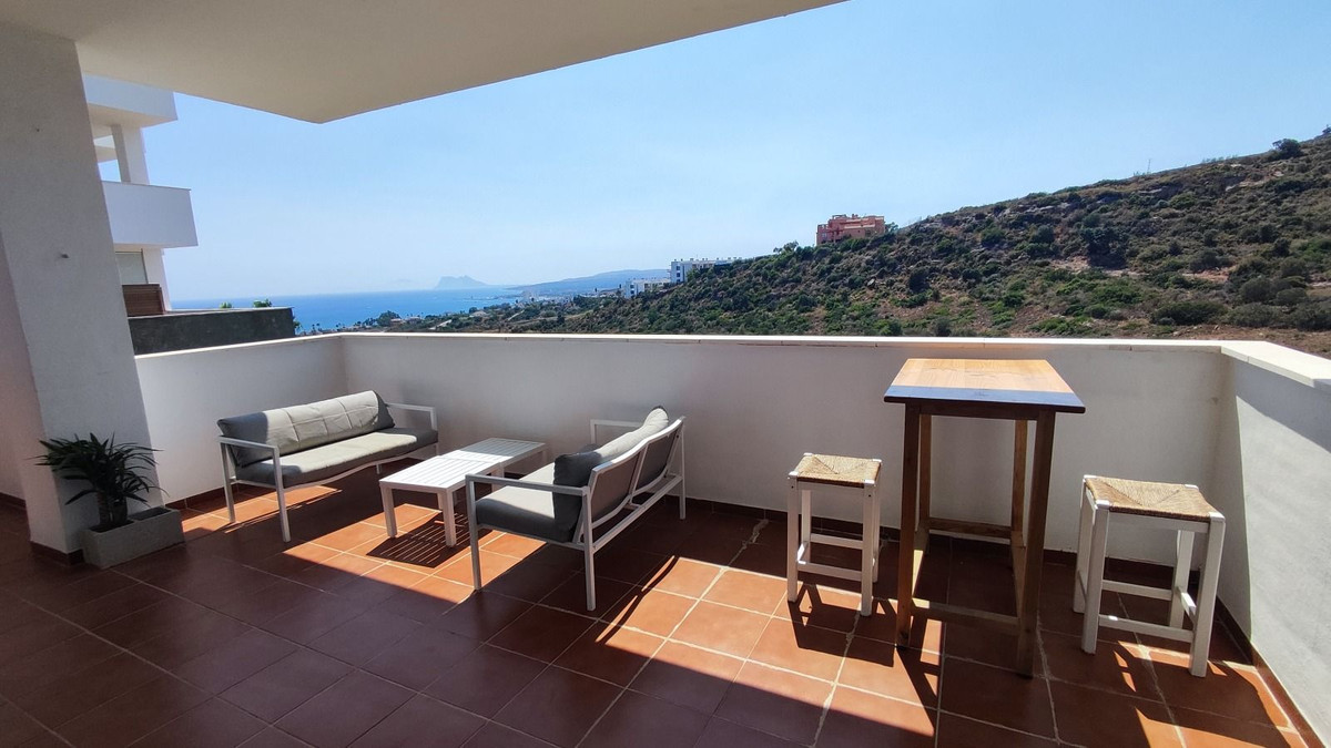 Appartement te koop in Manilva | 3 slaapkamers H5143219