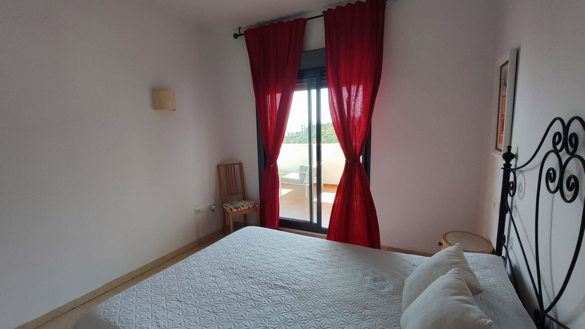 Appartement te koop in Manilva | 3 slaapkamers H5143219