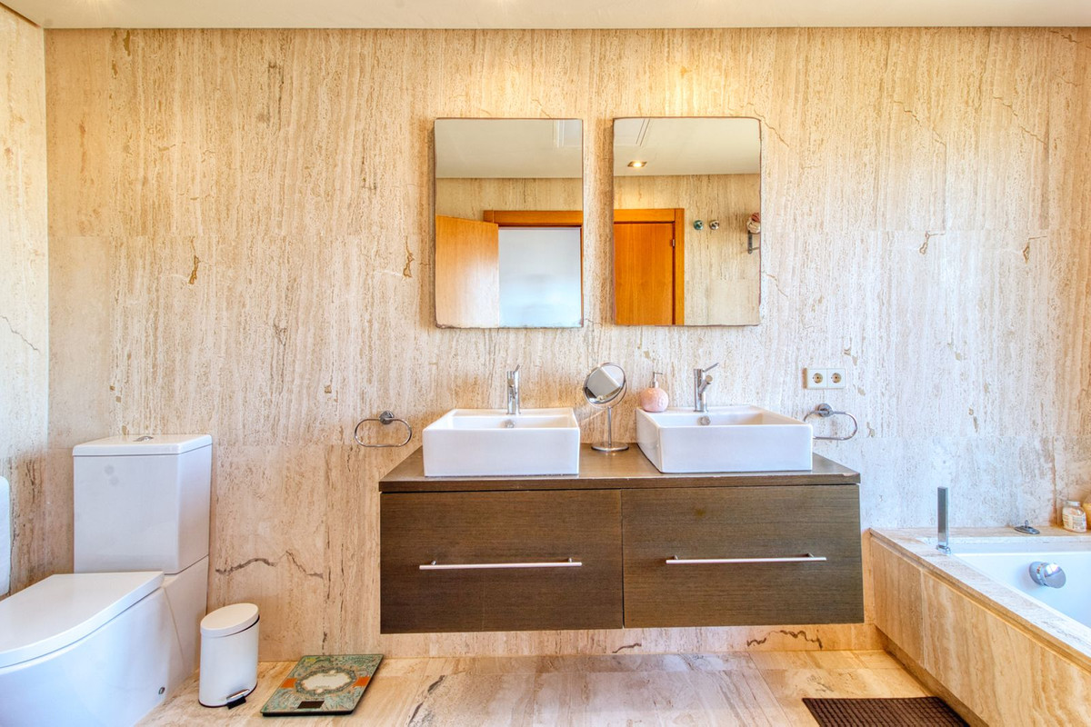 Huis te koop in Manilva | 3 slaapkamers H5147173
