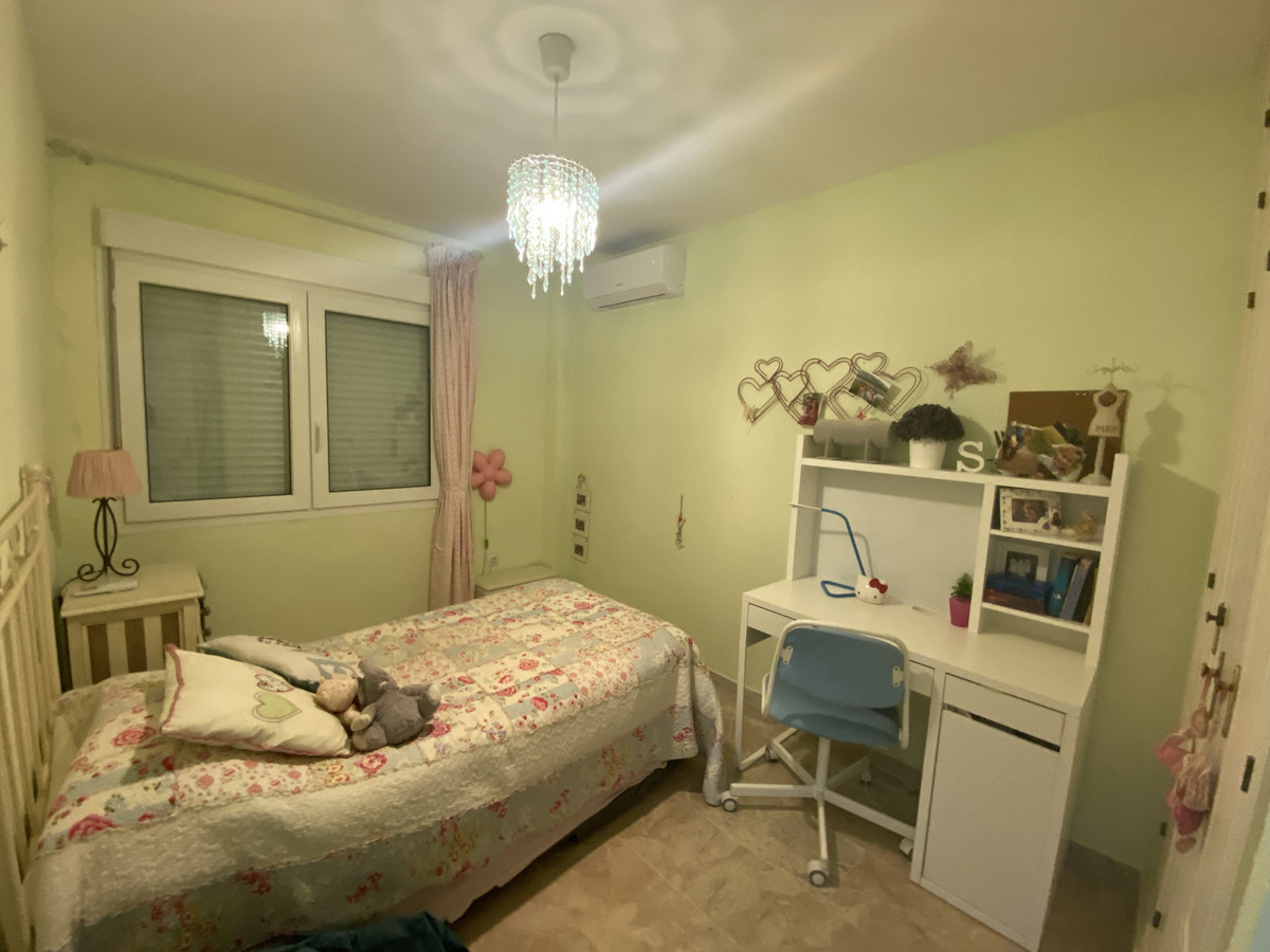 Huis te koop in Manilva | 4 slaapkamers H5148283