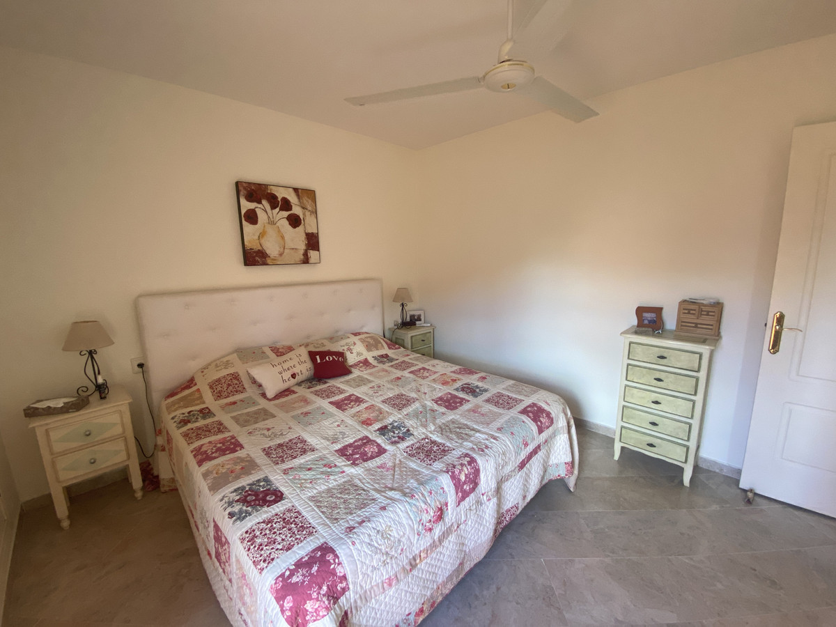 Huis te koop in Manilva | 4 slaapkamers H5148283