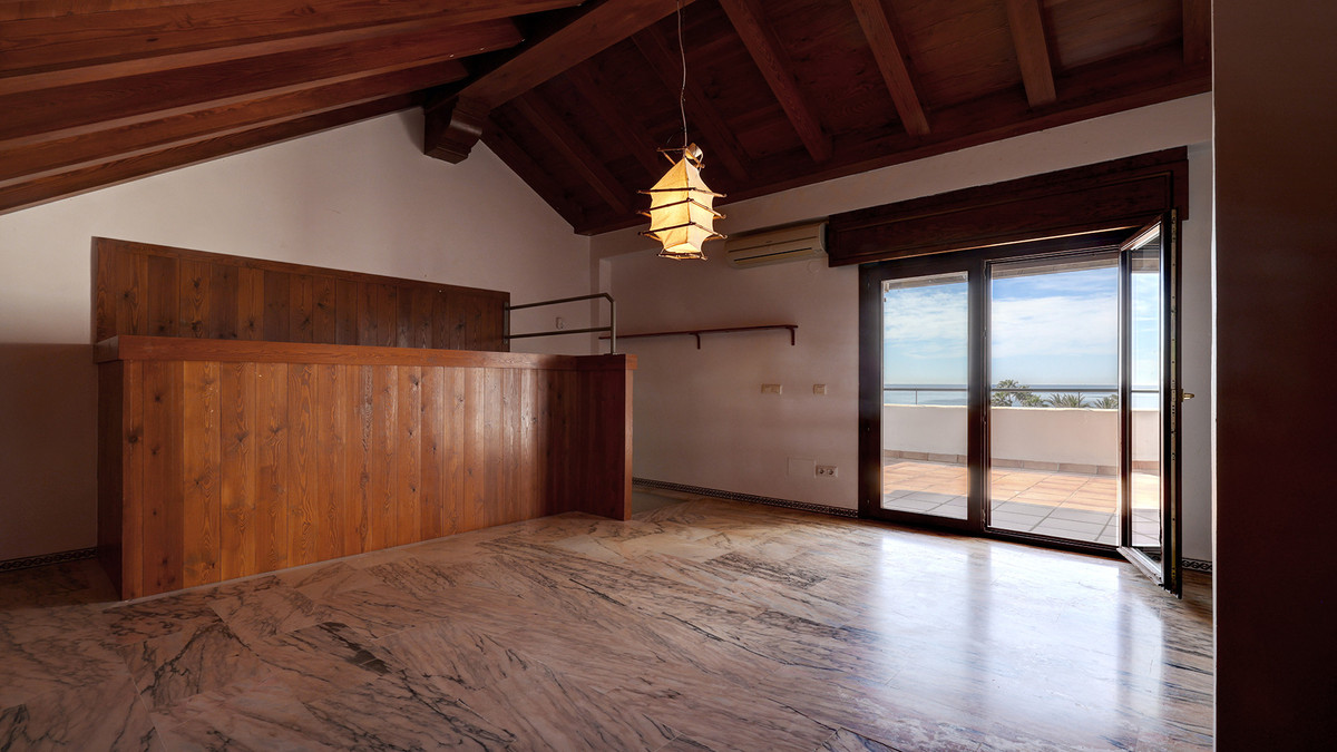 Huis te koop in Manilva | 4 slaapkamers H5152150