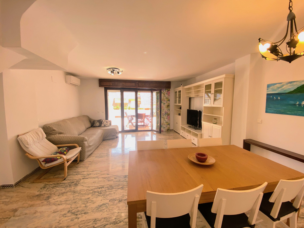 Huis te koop in Manilva | 4 slaapkamers H5152150