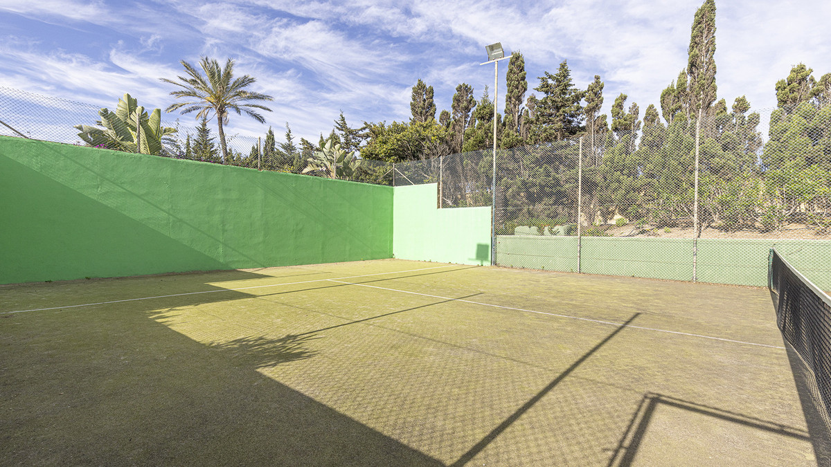 Huis te koop in Manilva | 4 slaapkamers H5152150