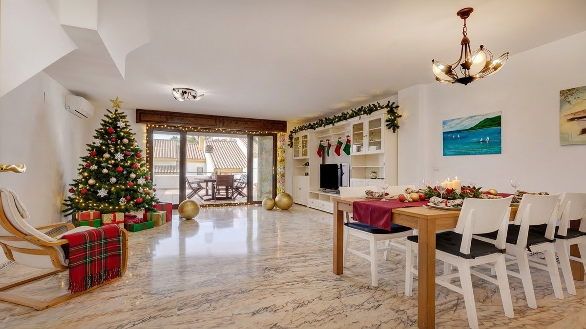 Huis te koop in Manilva | 4 slaapkamers H5152150