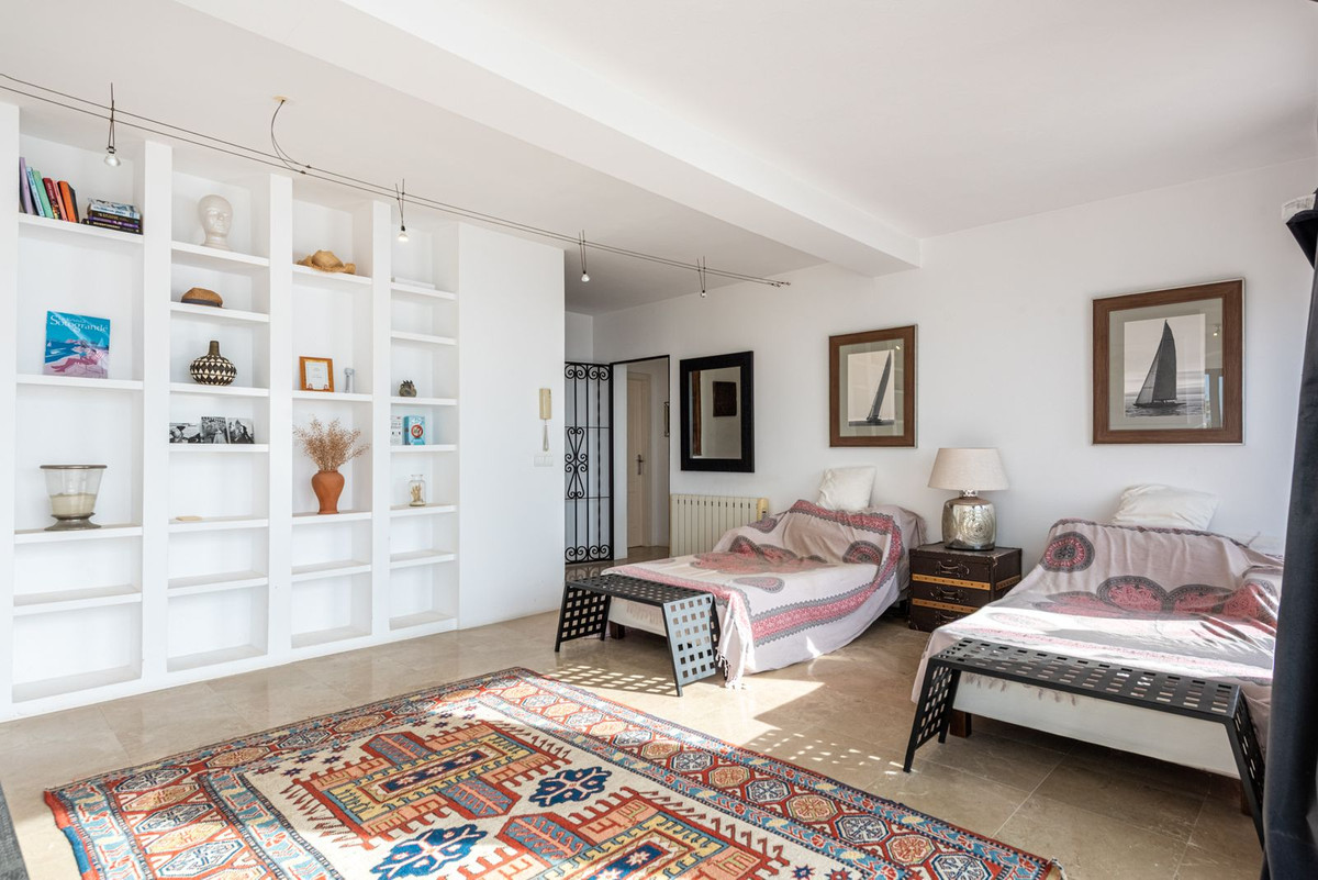 Property main view 16