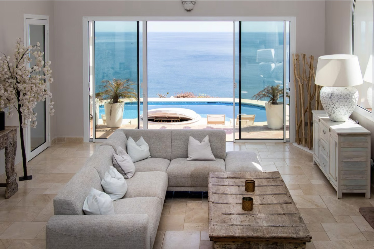 Huis te koop in Manilva | 4 slaapkamers H5202055