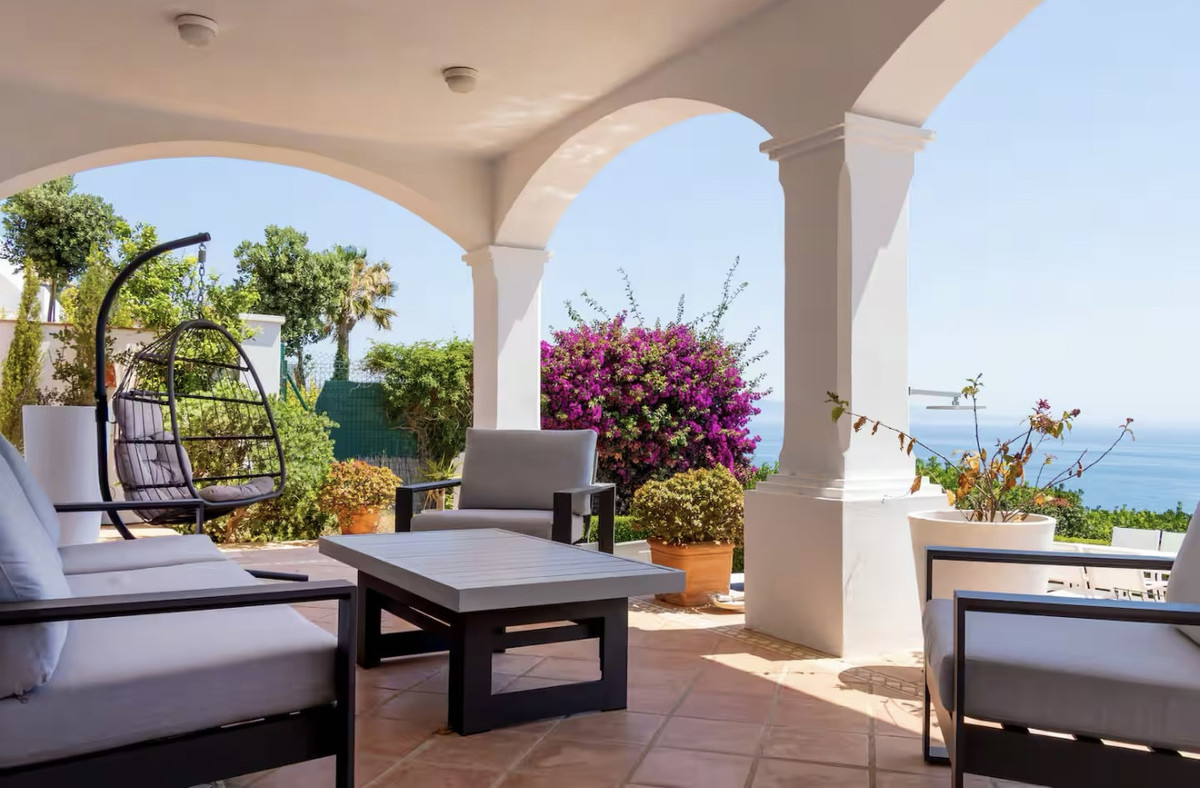 Huis te koop in Manilva | 4 slaapkamers H5202055