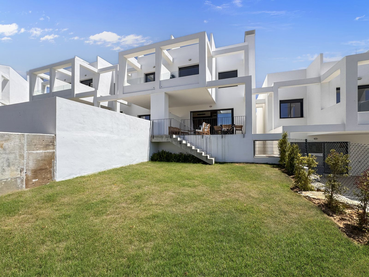 Huis te koop in Manilva | 3 slaapkamers H5210434