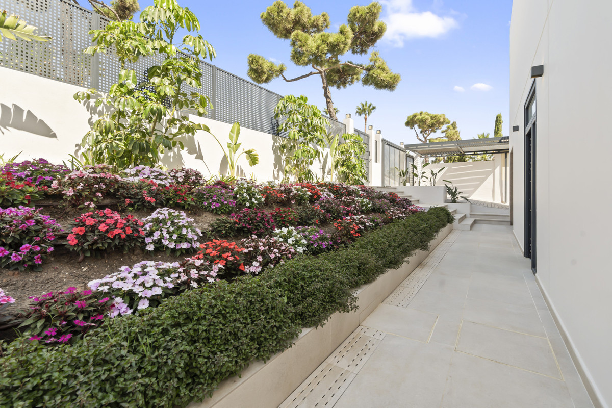 Property main view 34