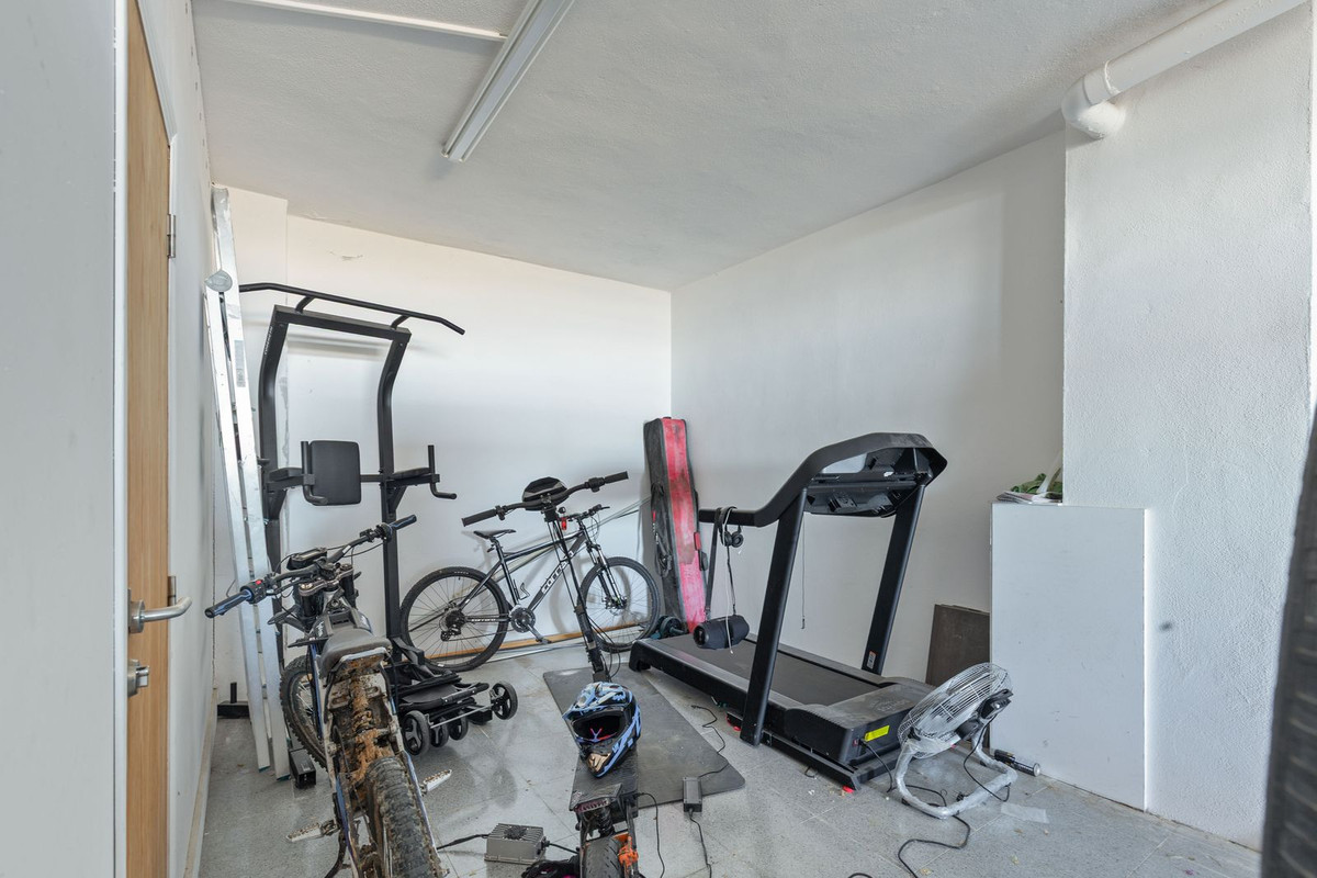 Property main view 60