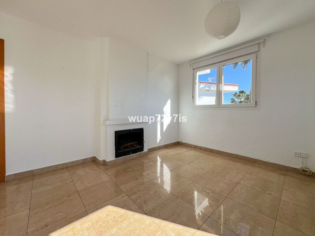 Property main view 33