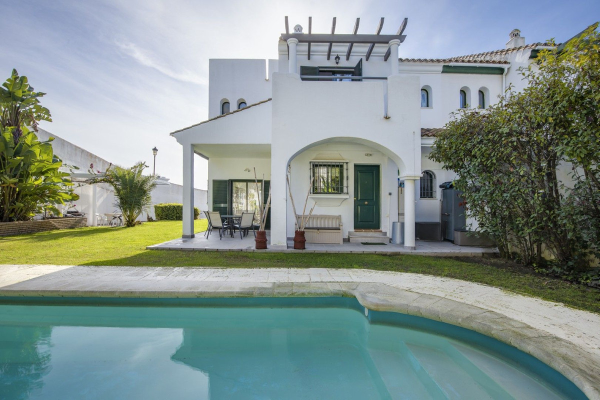 Huis te koop in Manilva | 3 slaapkamers H5271940