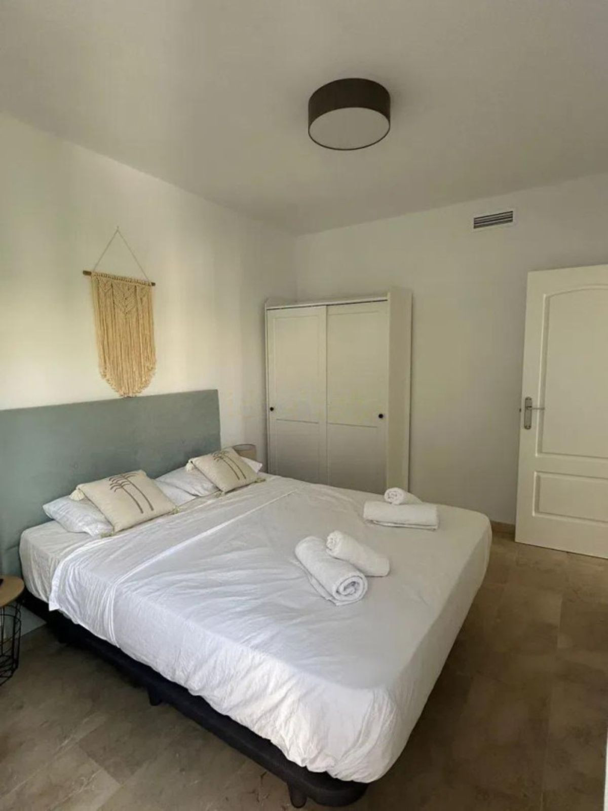 Appartement te koop in Manilva | 2 slaapkamers H5274271