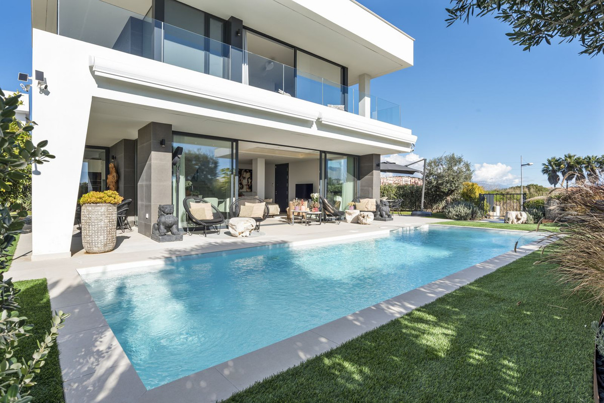 Huis te koop in Manilva | 3 slaapkamers H5283664