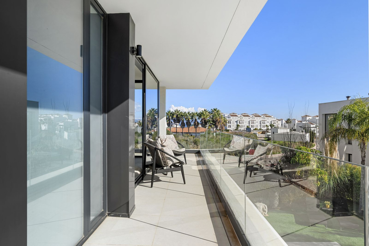 Huis te koop in Manilva | 3 slaapkamers H5283664