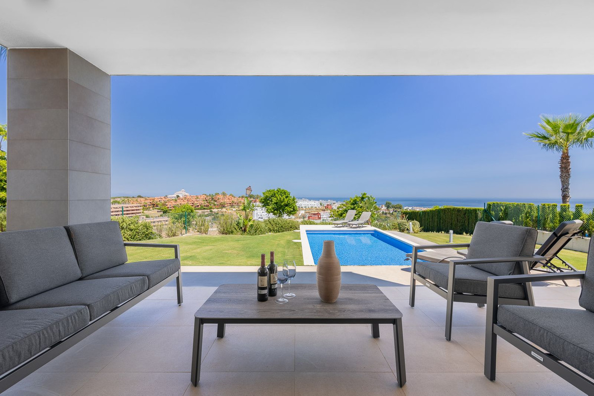 Huis te koop in Manilva | 4 slaapkamers H5287867