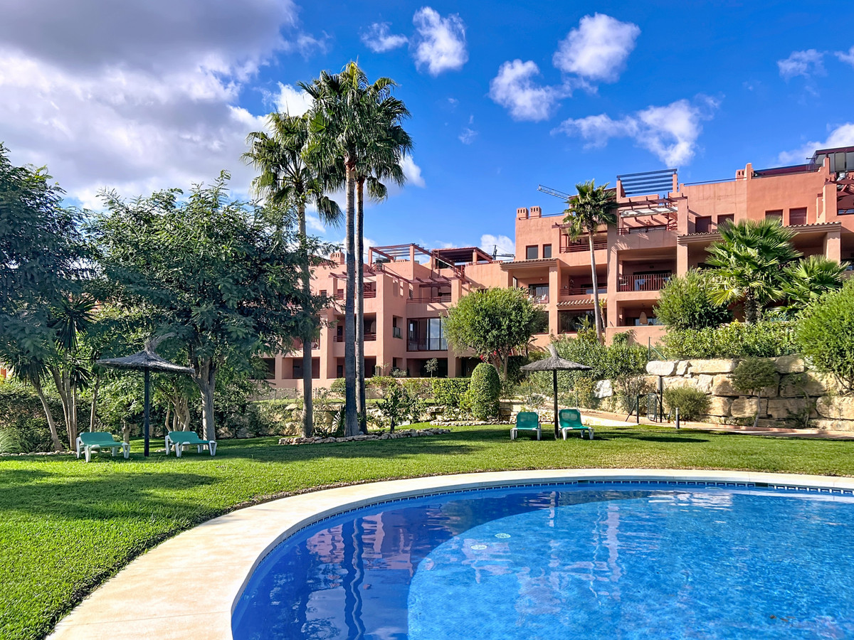 Appartement te koop in Manilva | 2 slaapkamers H5288398