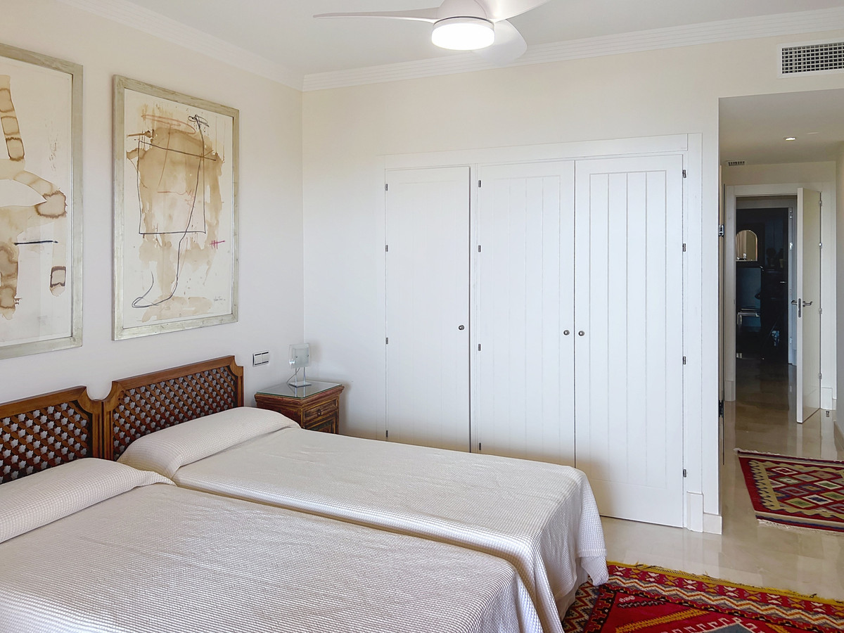 Appartement te koop in Manilva | 2 slaapkamers H5288398