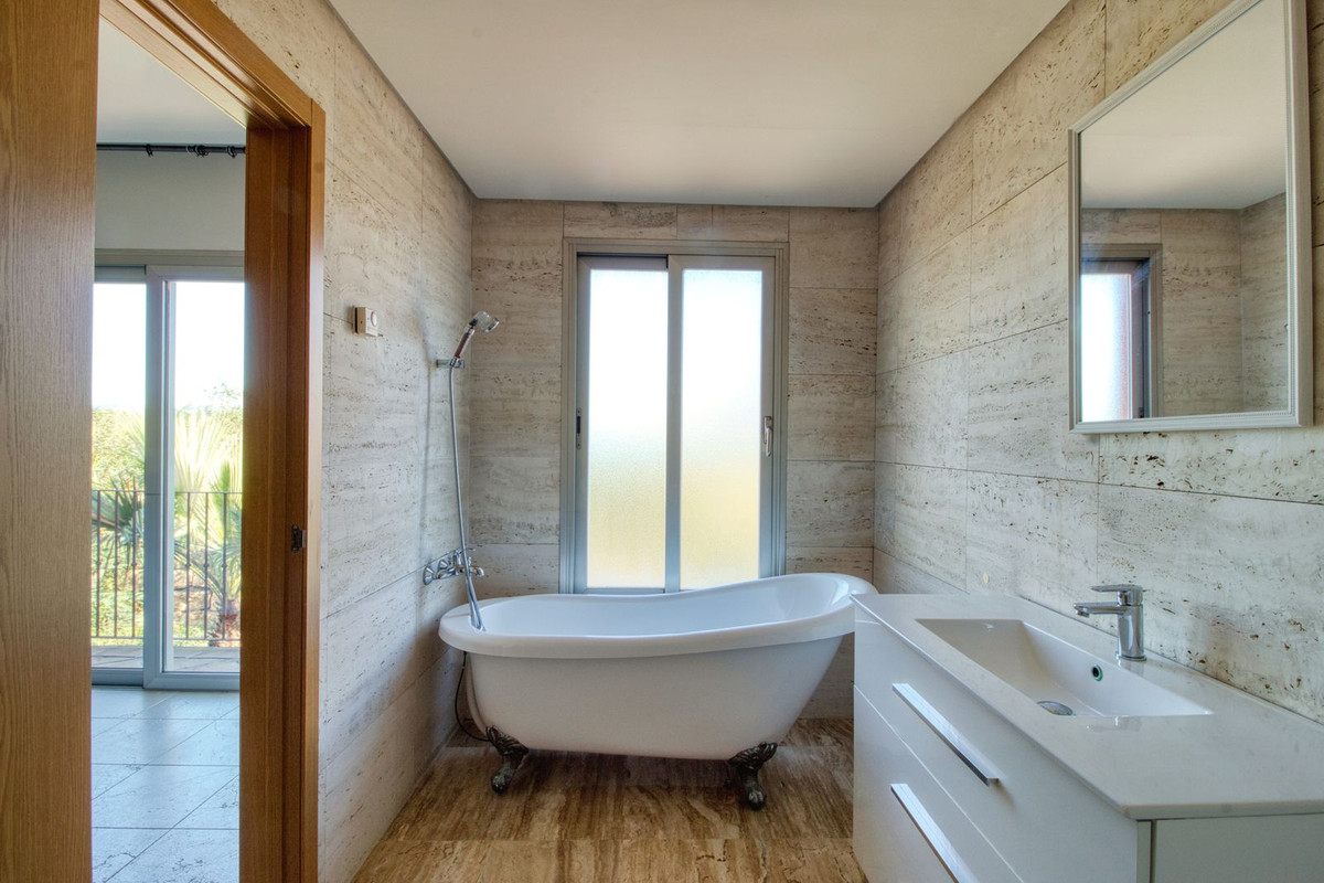 Huis te koop in Manilva | 3 slaapkamers H5291500